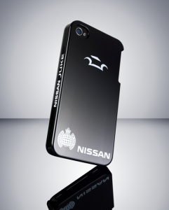 nissan coque iphone 4S